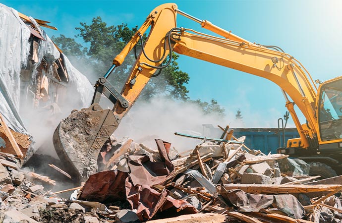 Building demolishing service