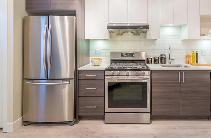 Refrigerator Leak Cleanup in Southbury, Newtown & Danbury CT