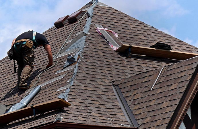 roof leak repairing