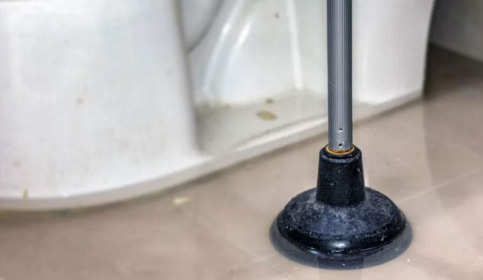 Sewage cleanup
